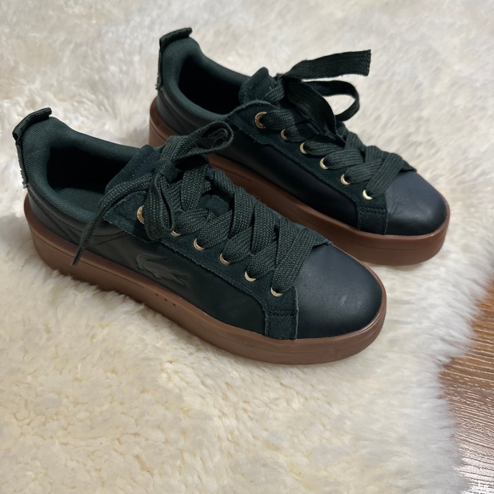 Lacoste green sneakers size 7